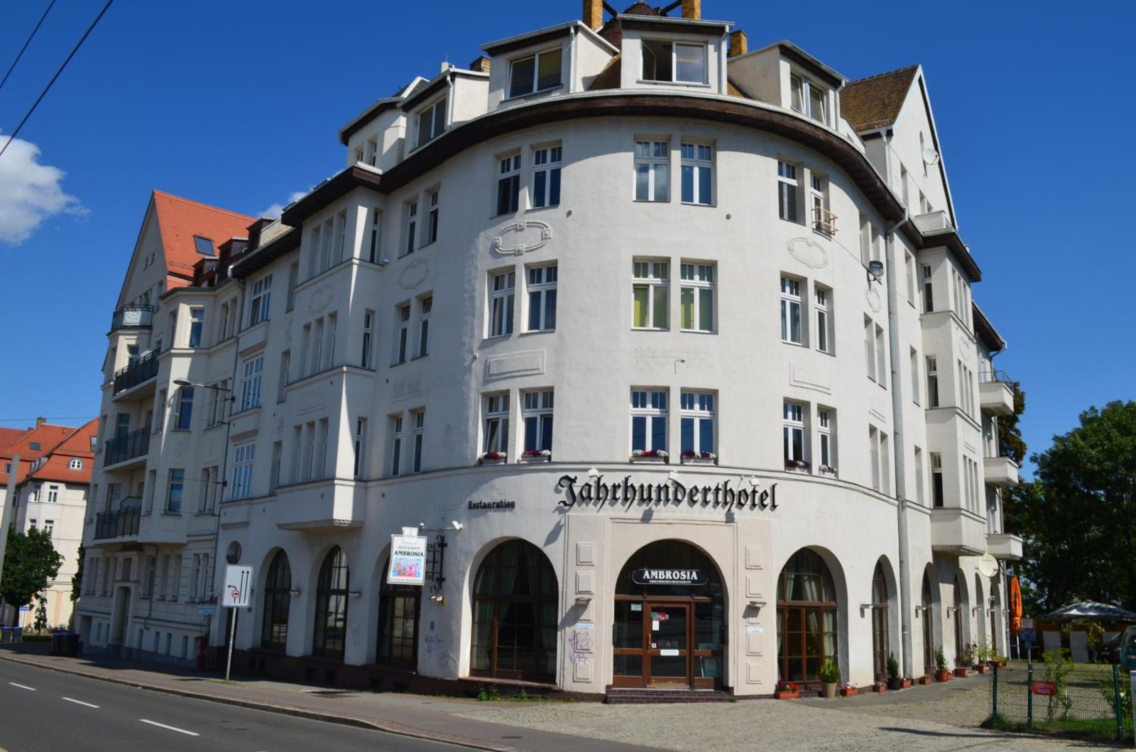 Jahrhunderthotel Leipzig — photo 2