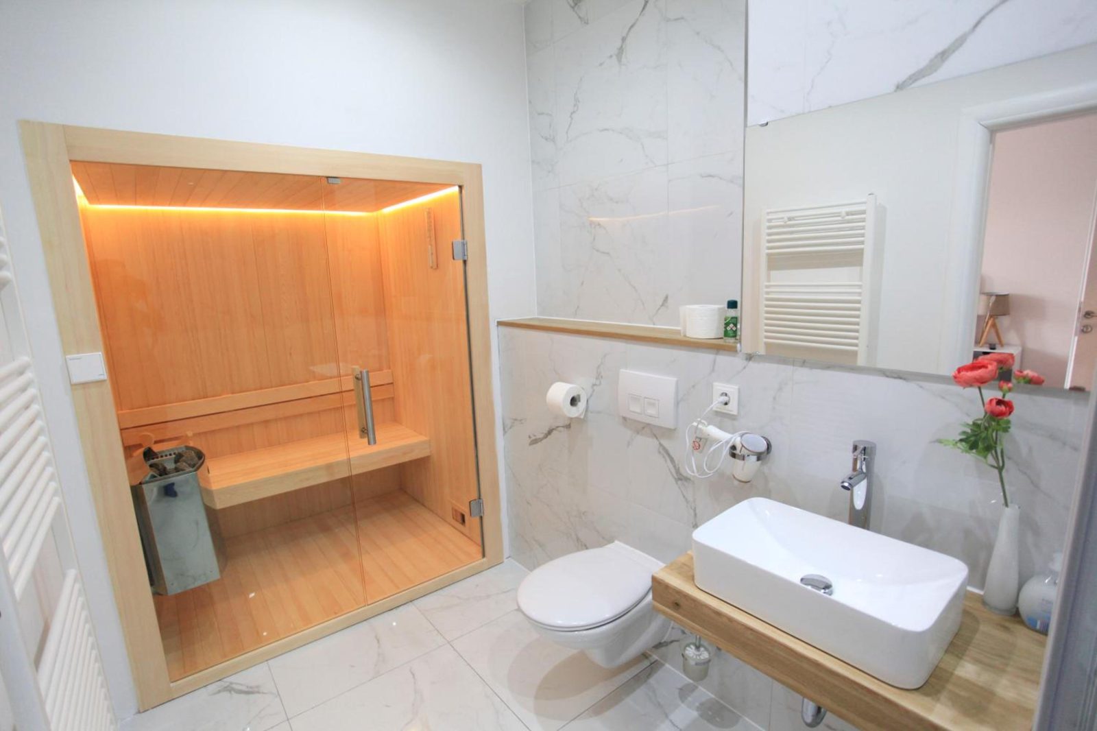 Zollikof Aparts - Sauna & Studioapartments — photo 4