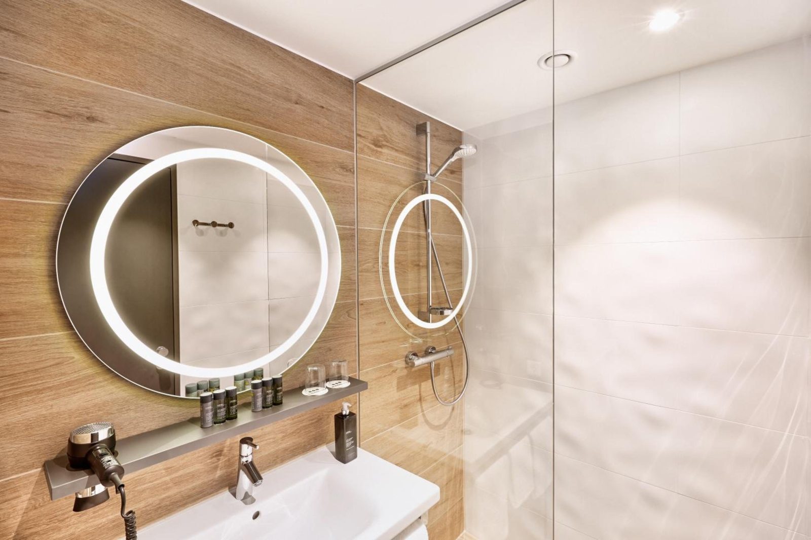 H2 Hotel Leipzig — photo 3