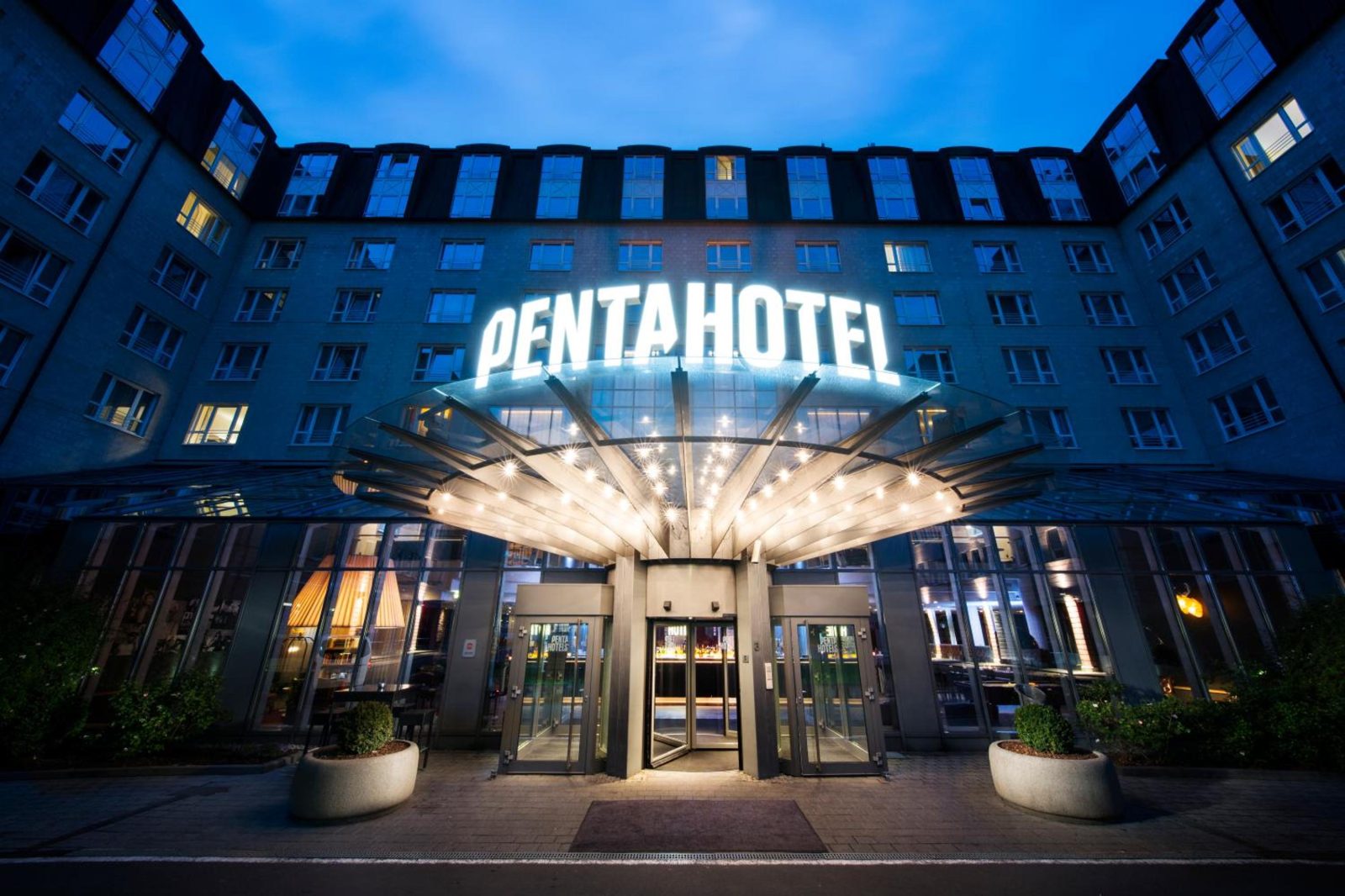 Pentahotel Leipzig — photo 2